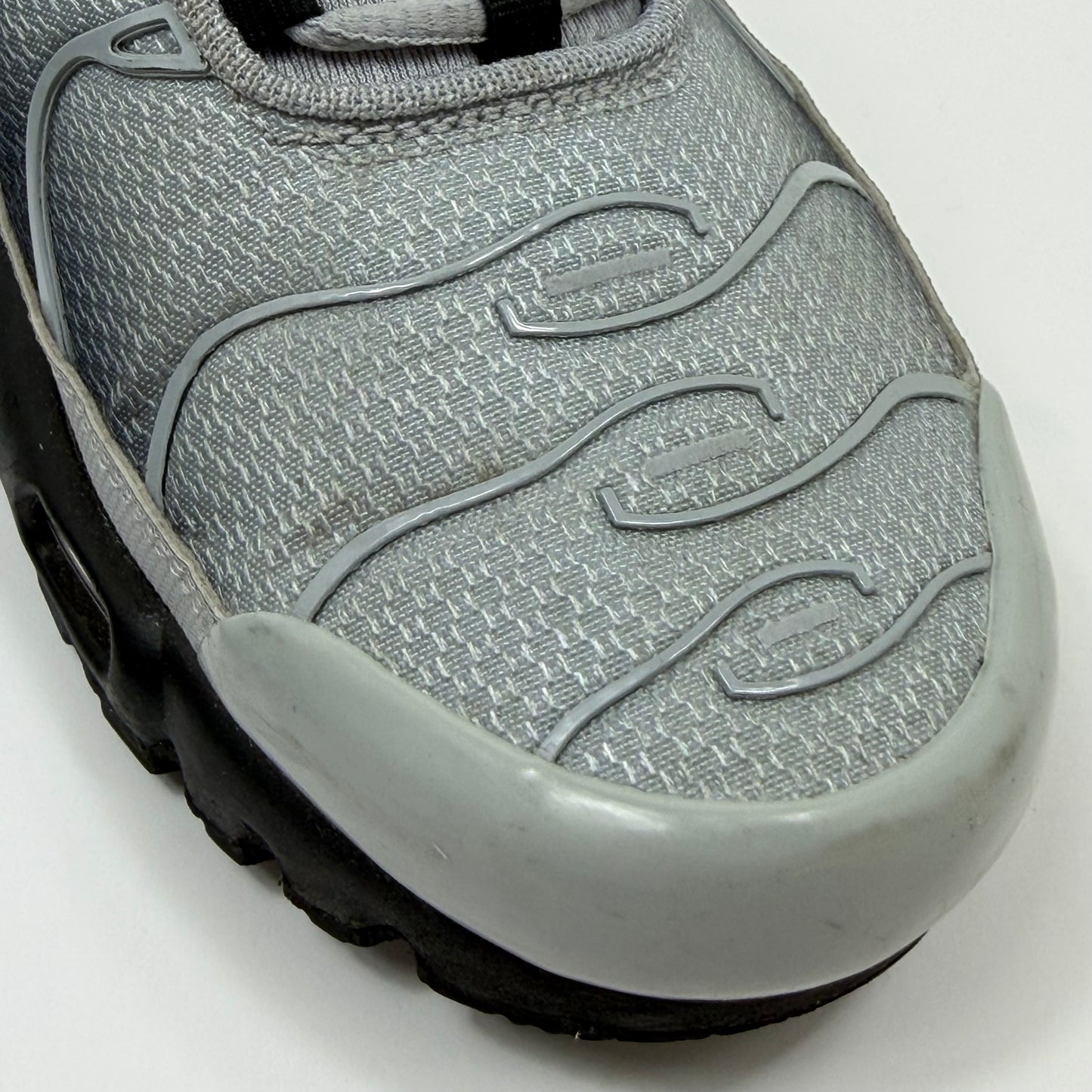 NIKE AIR MAX PLUS TN ‘Wolf Grey’