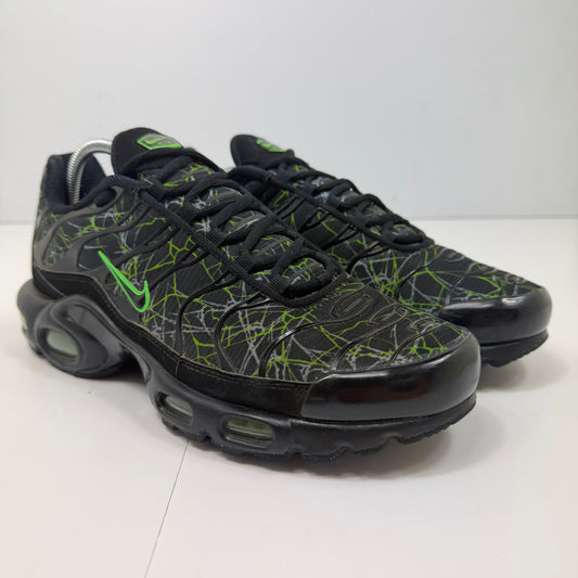 NIKE AIR MAX PLUS TN ‘Shattered Glass’