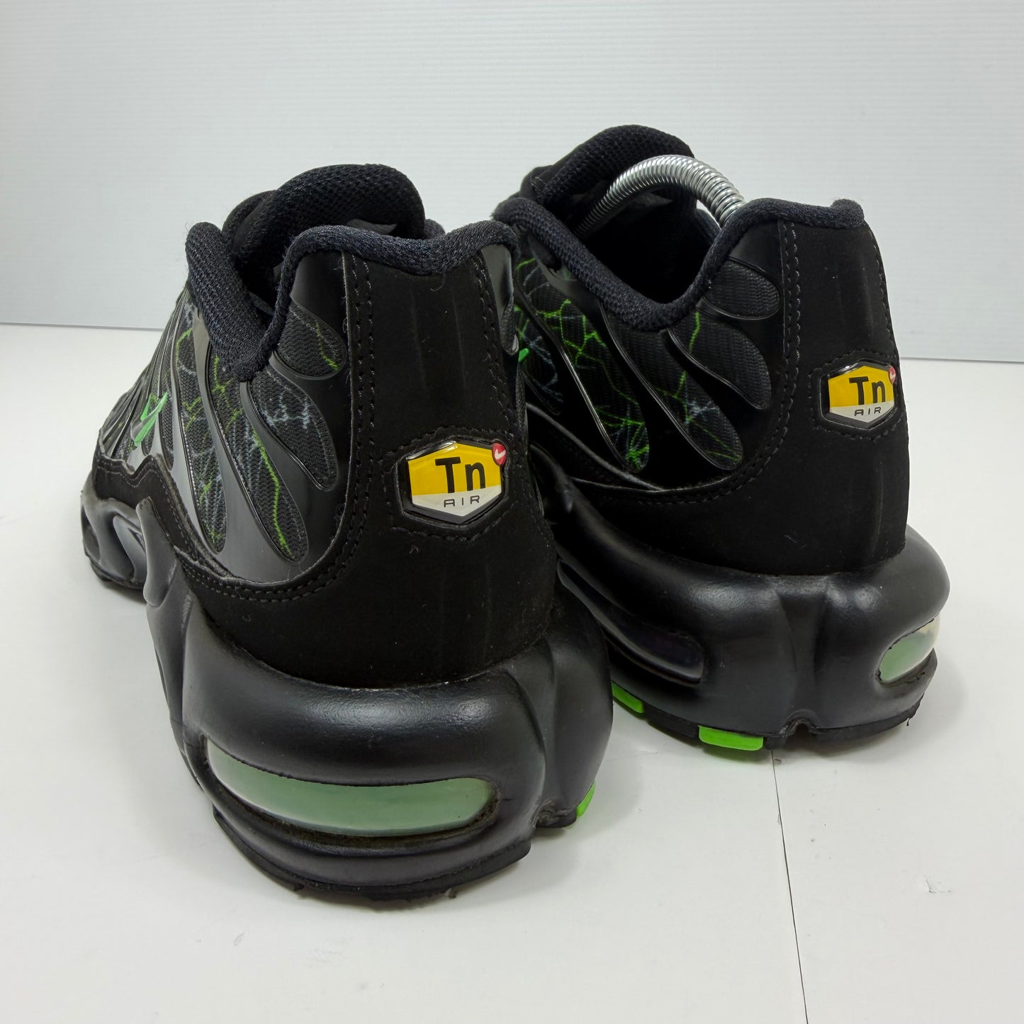 NIKE AIR MAX PLUS TN ‘Shattered Glass’