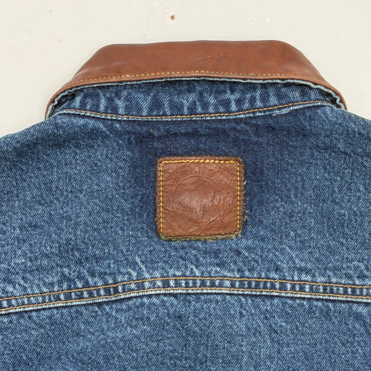 MARLBORO COUNTY STORE 1980’s Denim Jacket / Leather Collar
